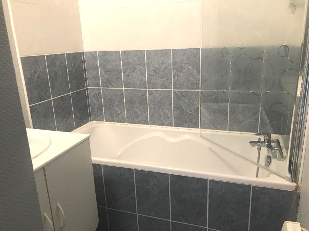 T3 renove vendu loue proche metro Photo 4 - JLW Immobilier T3 renove vendu loue proche metro Photo 4 - JLW Immobilier