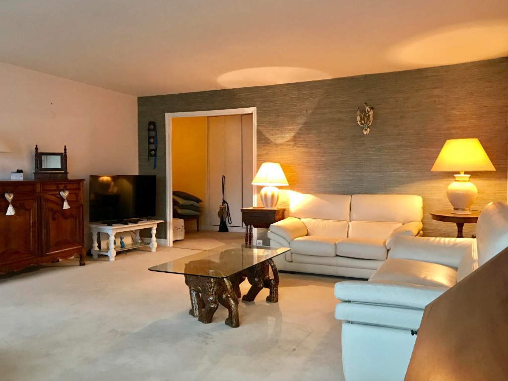 La madeleine saint maur grand t3 de 113m2 Photo 2 - JLW Immobilier