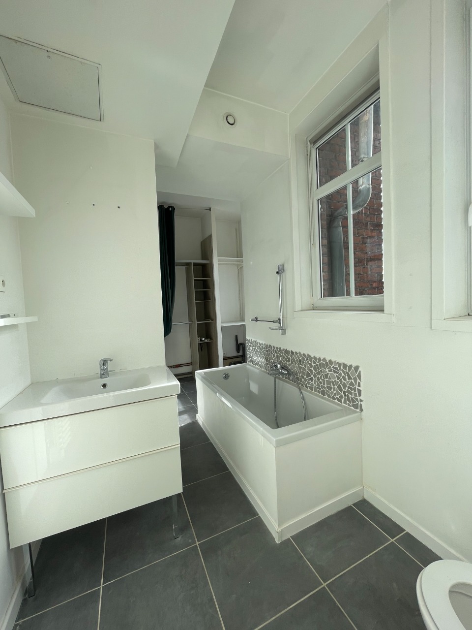 Mise en vente appartement type 3 non meuble de 75m Photo 6 - JLW Immobilier Mise en vente appartement type 3 non meuble de 75m Photo 6 - JLW Immobilier