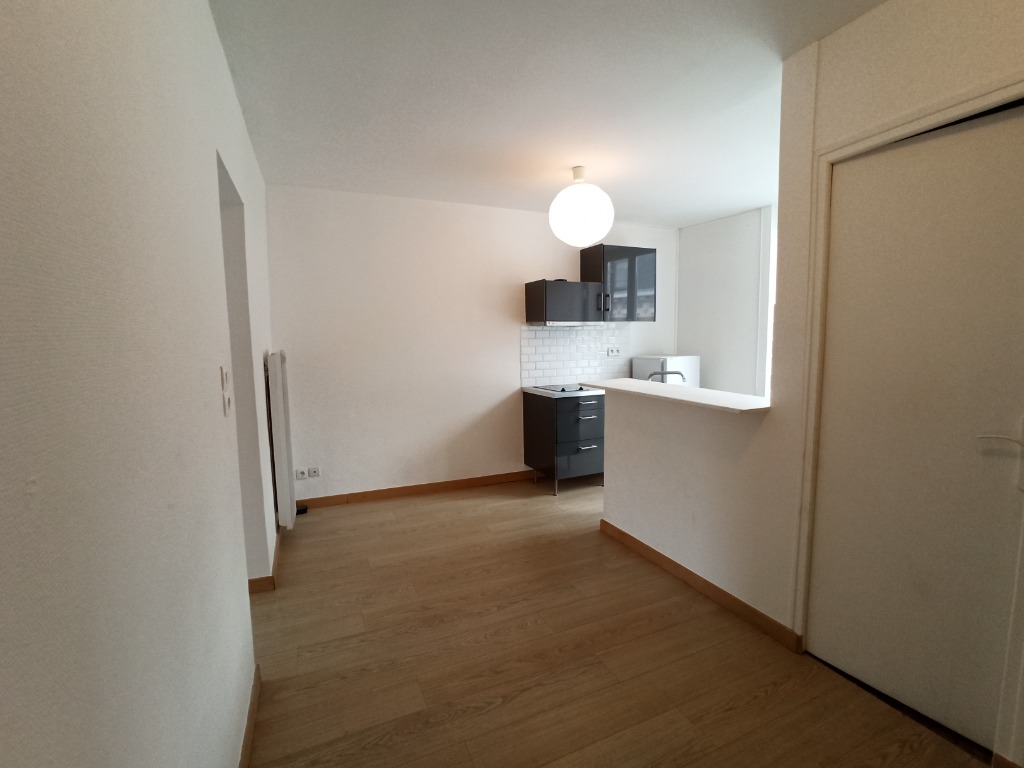 Rkd ll152 lambersart type 2 meuble de 30m Photo 3 - JLW Immobilier Rkd ll152 lambersart type 2 meuble de 30m Photo 3 - JLW Immobilier