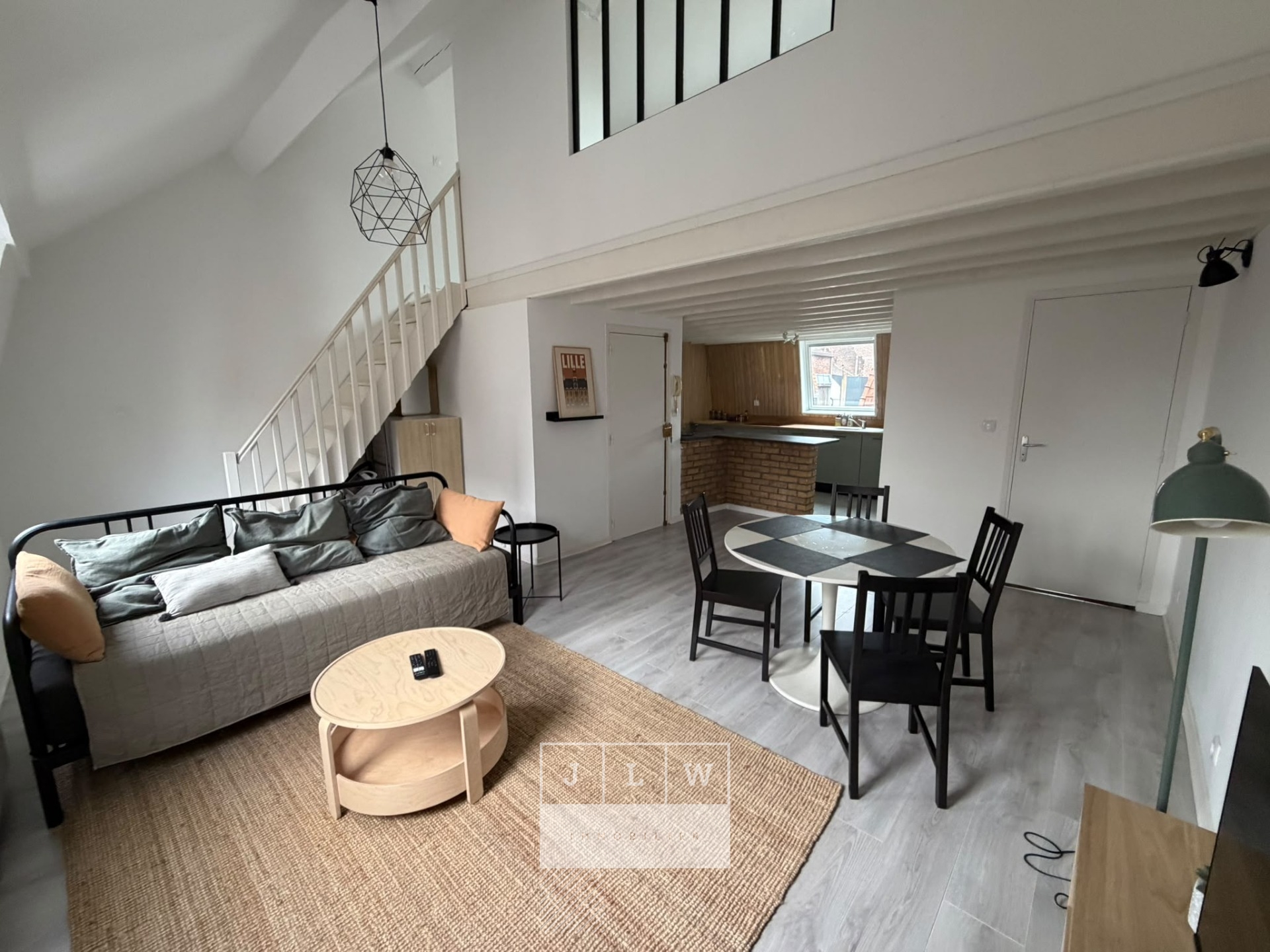 Ref sdz ll152 bel appartement t2 meuble gambetta Photo 1 - JLW Immobilier Ref sdz ll152 bel appartement t2 meuble gambetta Photo 1 - JLW Immobilier