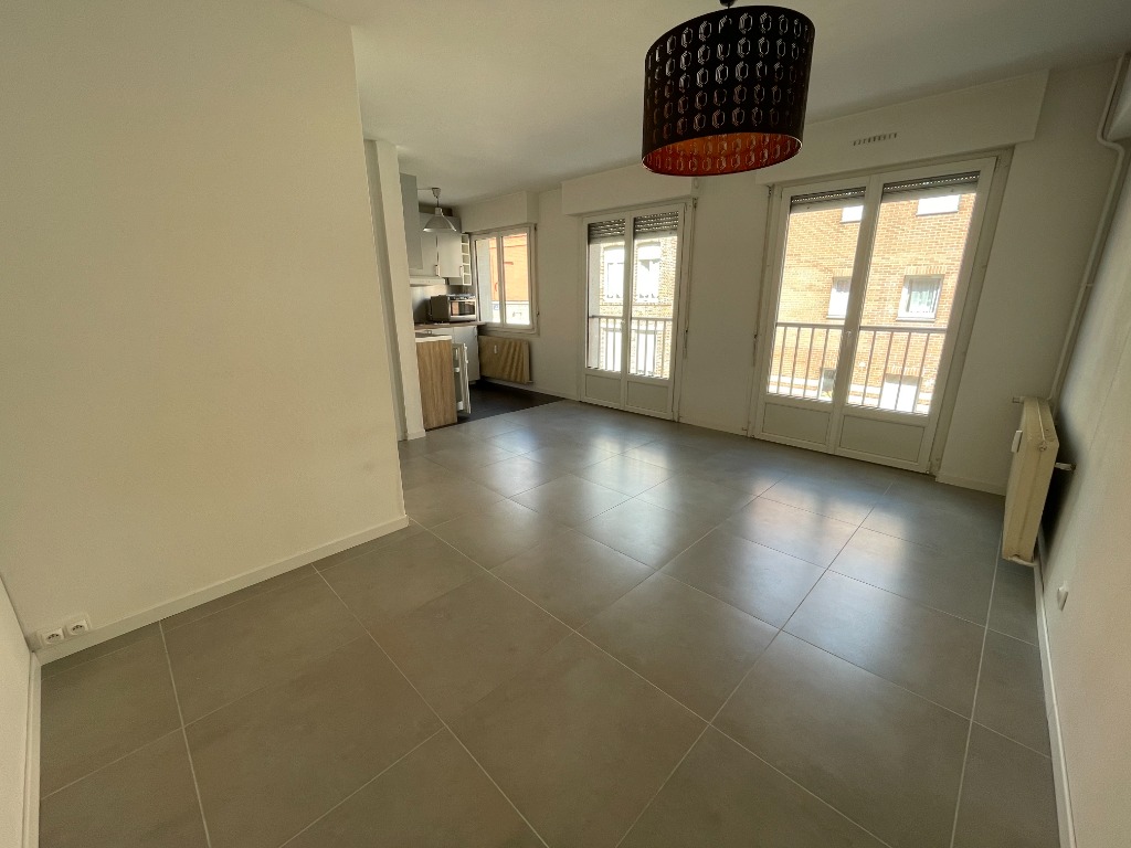 Seh jm63 lille solferino t1 de 2916m parking Photo 1 - JLW Immobilier