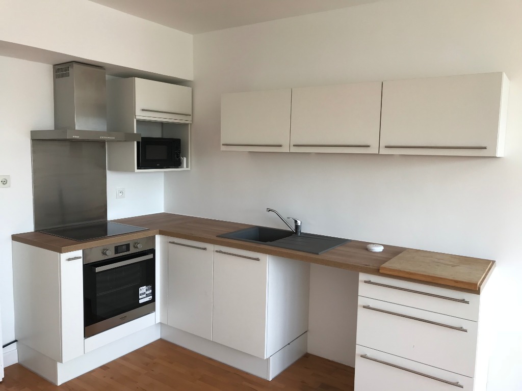 Smp ll152 type 3 refait  neuf avec garage  centre gares Photo 4 - JLW Immobilier