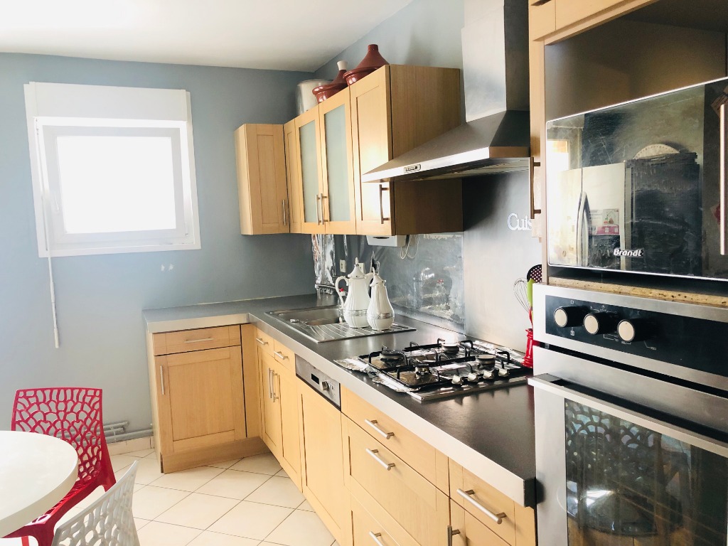 Maison recente avec jardin et garage Photo 3 - JLW Immobilier