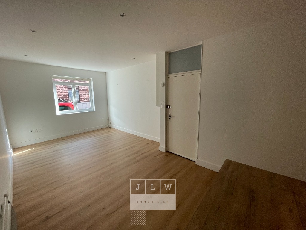 Tfm ll152 lambersart canteleu t2 43 35m2 non meuble Photo 3 - JLW Immobilier Tfm ll152 lambersart canteleu t2 43 35m2 non meuble Photo 3 - JLW Immobilier