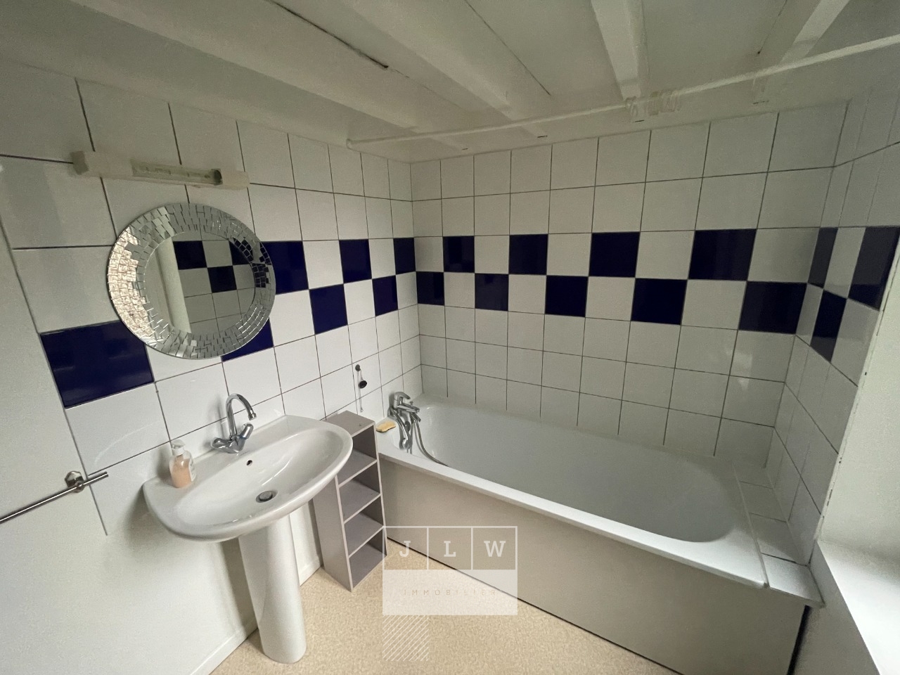 Tlw sr123 republique type 1 bis de 2647m non meuble Photo 4 - JLW Immobilier