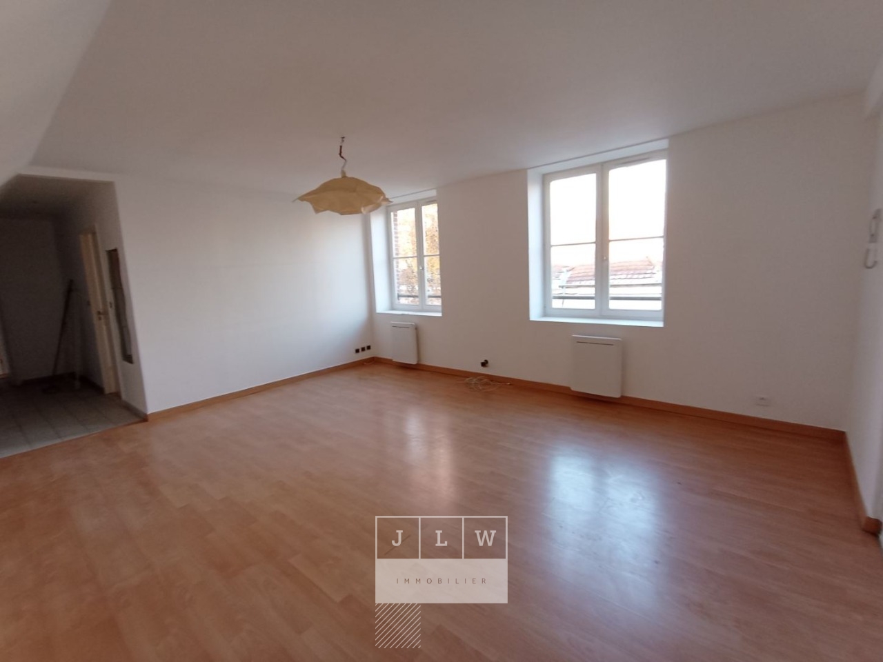 Uwg sr123 t3 non meuble 62 36m lille rue d angleterre Photo 2 - JLW Immobilier Uwg sr123 t3 non meuble 62 36m lille rue d angleterre Photo 2 - JLW Immobilier