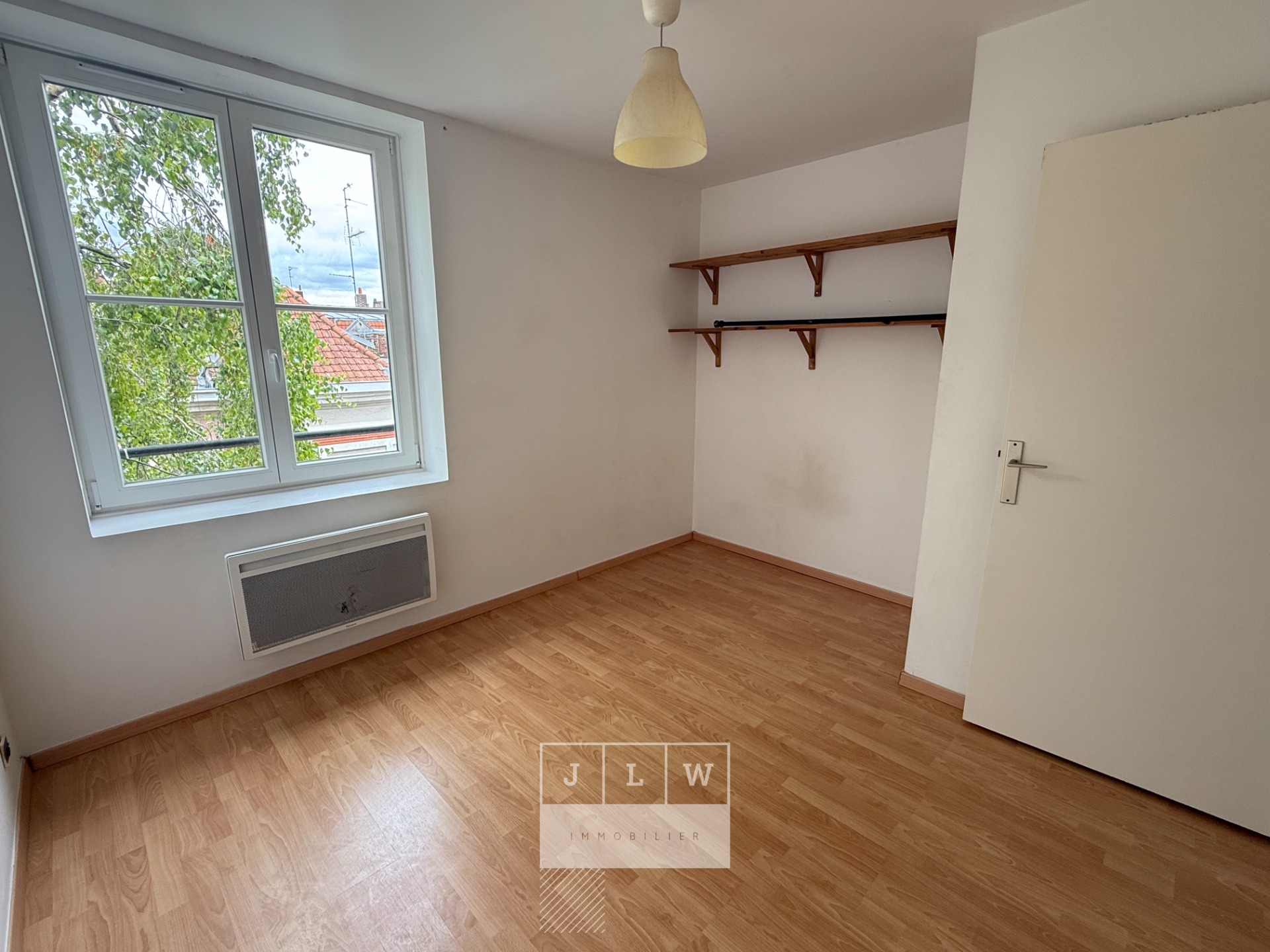 Uwg sr123 t3 non meuble 62 36m lille rue d angleterre Photo 3 - JLW Immobilier