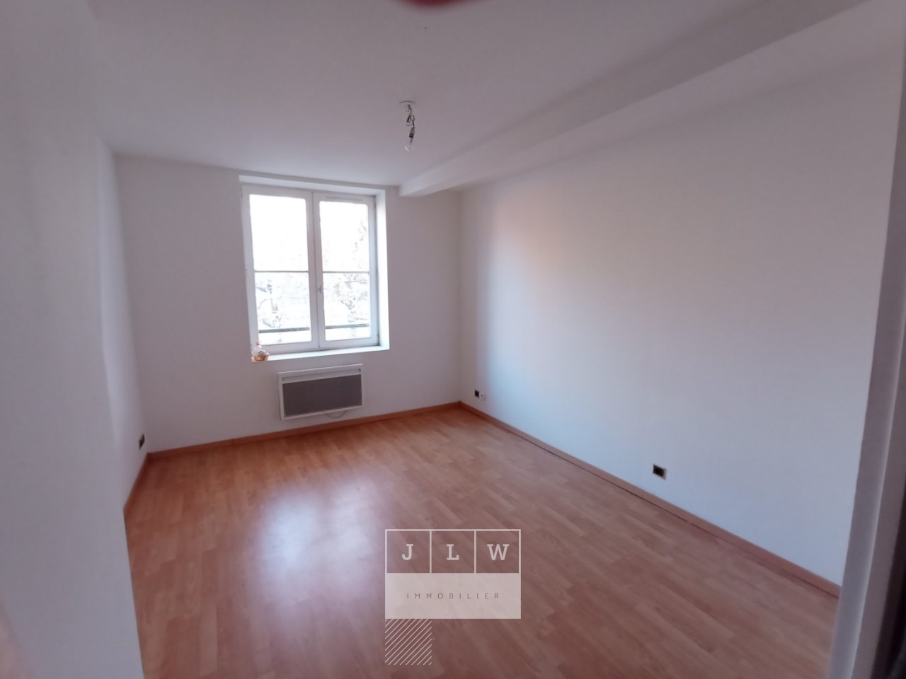 Uwg sr123 t3 non meuble 62 36m lille rue d angleterre Photo 4 - JLW Immobilier Uwg sr123 t3 non meuble 62 36m lille rue d angleterre Photo 4 - JLW Immobilier