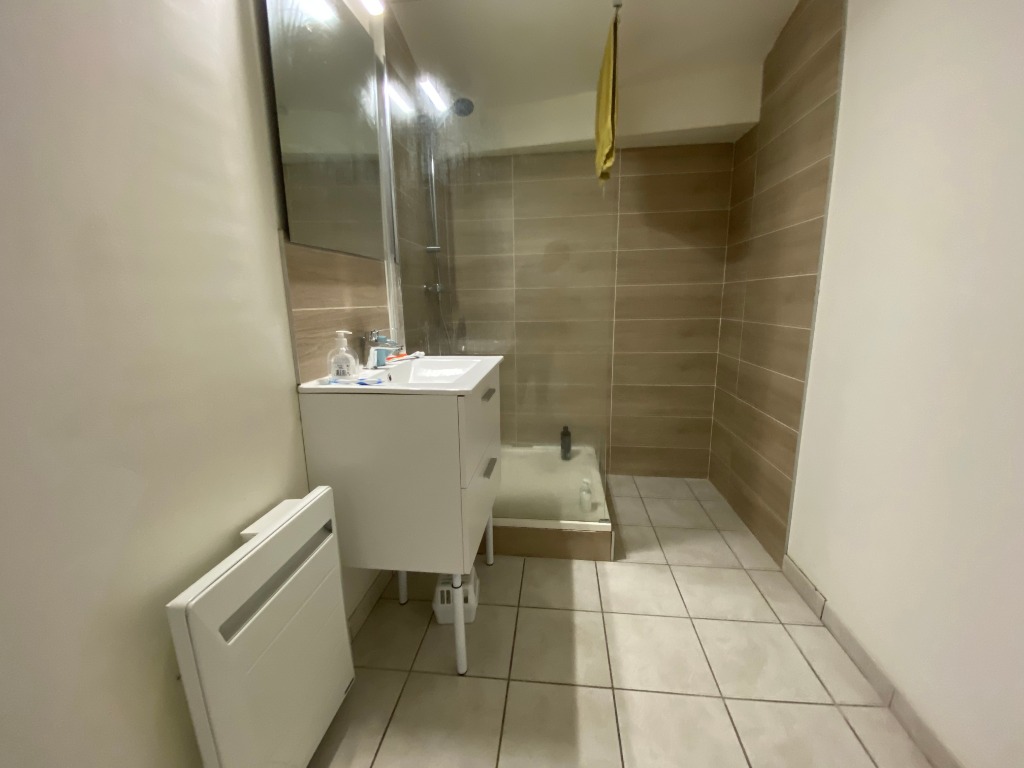 Appartement 2 chambres proche metro et euratechnologies Photo 7 - JLW Immobilier Appartement 2 chambres proche metro et euratechnologies Photo 7 - JLW Immobilier