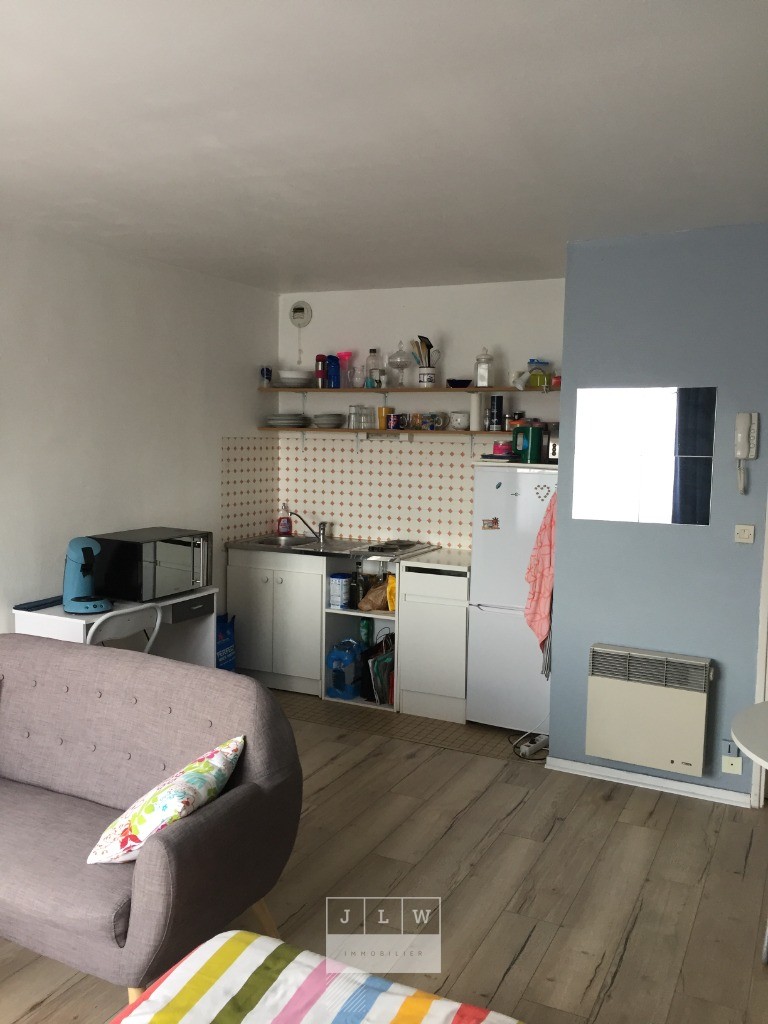Uwt ll152 travaux studio non meuble de 2881m Photo 6 - JLW Immobilier Uwt ll152 travaux studio non meuble de 2881m Photo 6 - JLW Immobilier