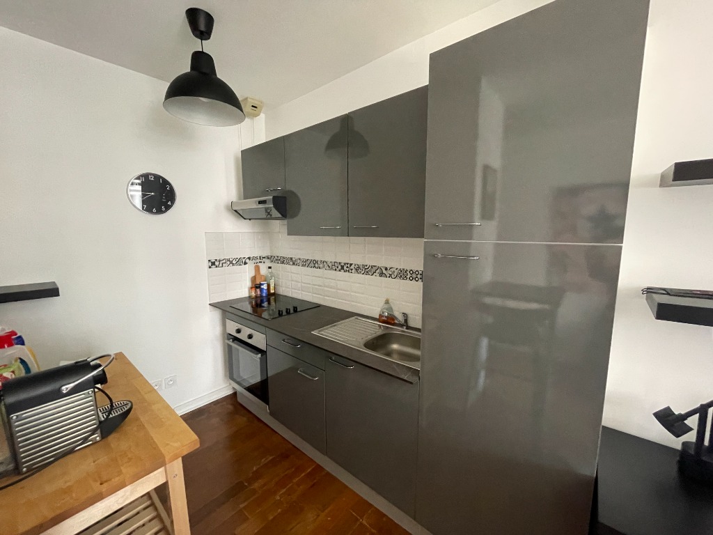 Voc ll152 rue solferino t2 meuble avec parking et balcon Photo 11 - JLW Immobilier
