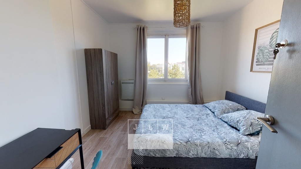 Vpd nb343 lille t5 meuble rue abelard 93 12m Photo 7 - JLW Immobilier Vpd nb343 lille t5 meuble rue abelard 93 12m Photo 7 - JLW Immobilier