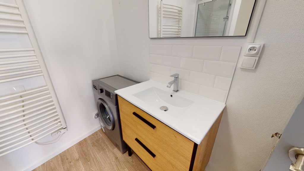 Vpd nb343 lille t5 meuble rue abelard 93 12m Photo 10 - JLW Immobilier Vpd nb343 lille t5 meuble rue abelard 93 12m Photo 10 - JLW Immobilier