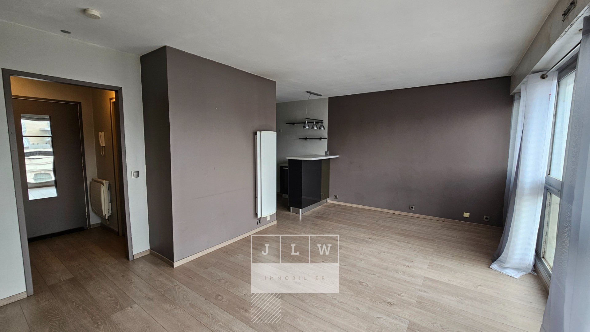 Vpe ll152 t1 non meuble 318m secteur republique Photo 2 - JLW Immobilier