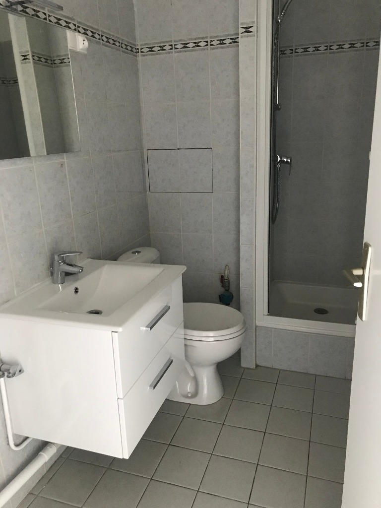 Vpu sr123 t2bis non meuble rue leonard danel Photo 7 - JLW Immobilier