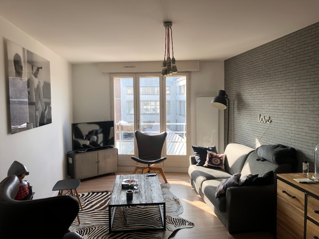 T2 traversant coup de coeur gambetta  Photo 1 - JLW Immobilier