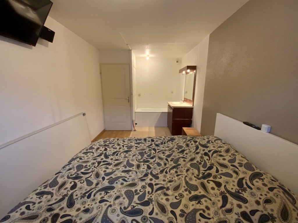 T2 en residence avec terrasse et parking Photo 4 - JLW Immobilier