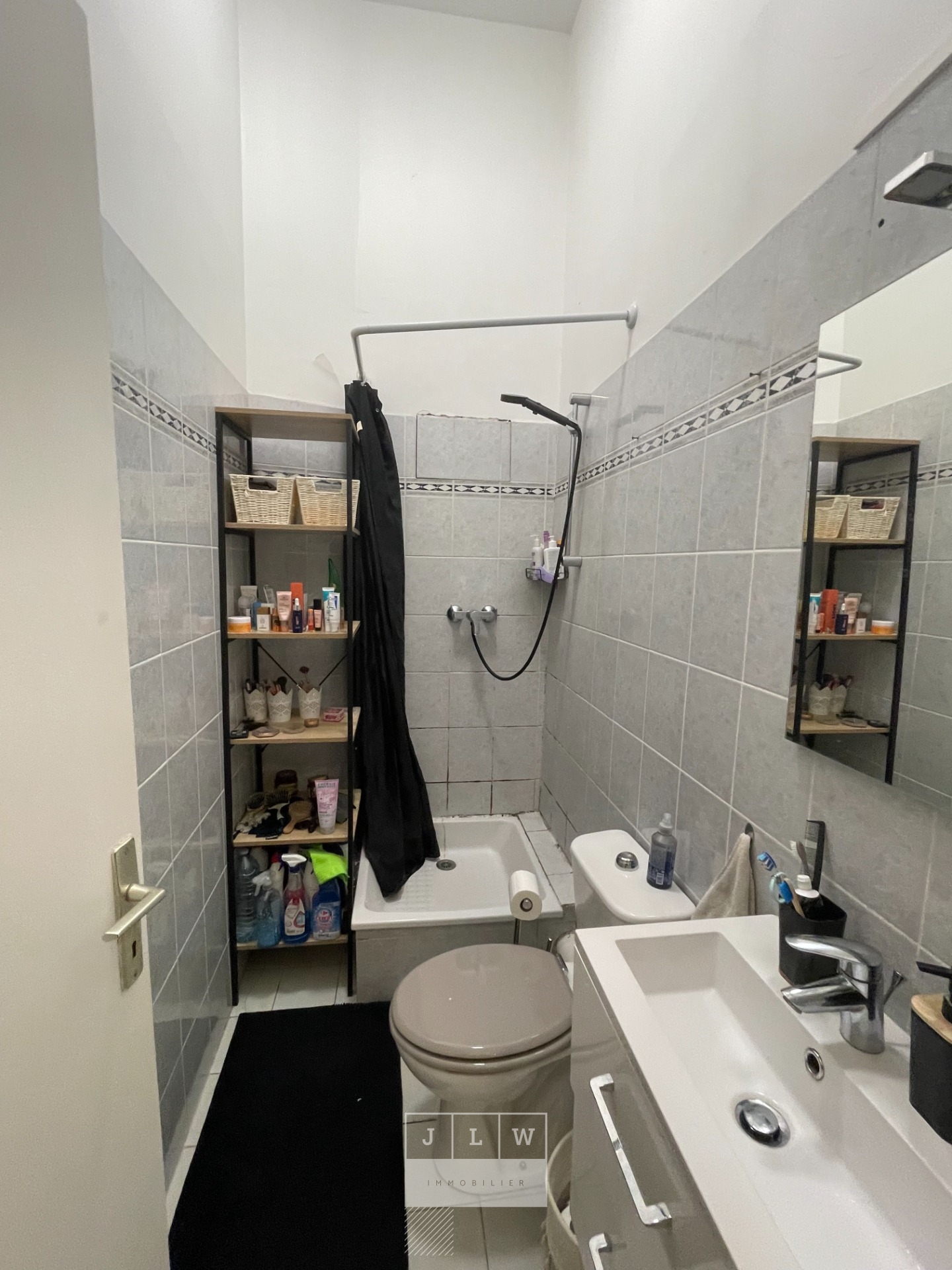 Xda sr123 t2 non meuble rue leonard danel Photo 3 - JLW Immobilier Xda sr123 t2 non meuble rue leonard danel Photo 3 - JLW Immobilier