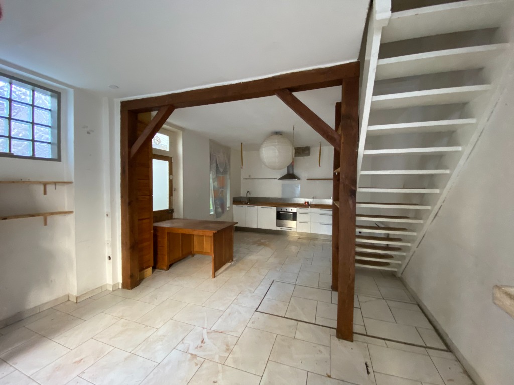 Maison 3 chambres  renover  3 minutes du metro fives Photo 1 - JLW Immobilier