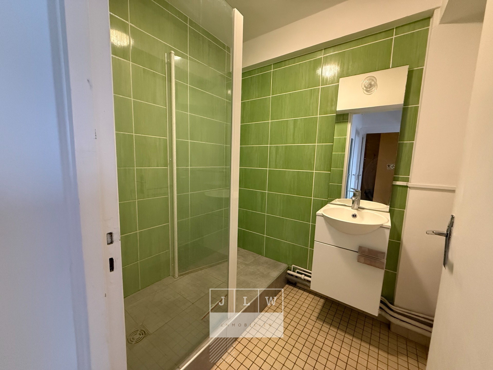 Xxc sr123 studio non meuble de 26 25m rue nationale Photo 4 - JLW Immobilier Xxc sr123 studio non meuble de 26 25m rue nationale Photo 4 - JLW Immobilier