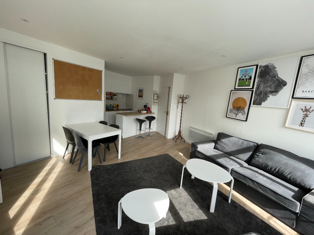 Yat sr123 lille t2 meuble secteur solferino 395m2 Photo 2 - JLW Immobilier