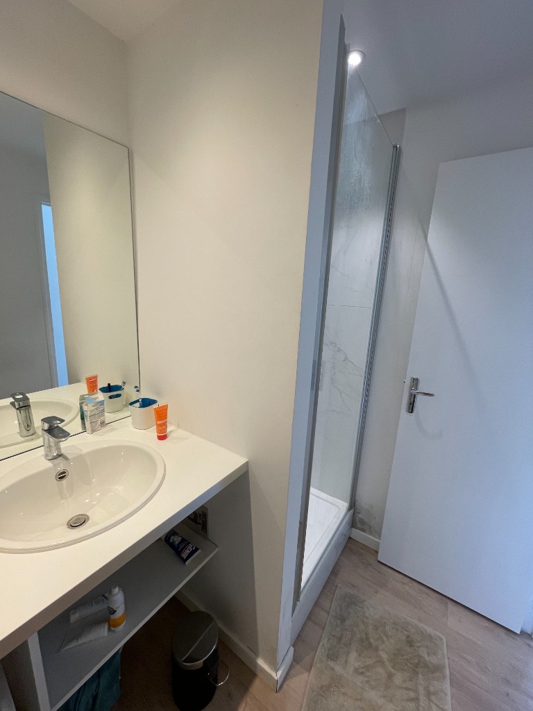 Yat sr123 lille t2 meuble secteur solferino 395m2 Photo 8 - JLW Immobilier