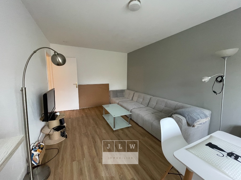 Ybq sr123 t2 meuble vauban 48m2 parking privatif Photo 3 - JLW Immobilier