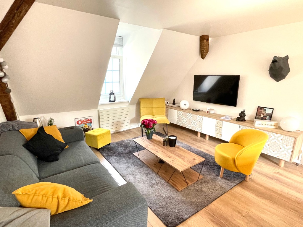 Royale t2 en dernier etage de 56m2 Photo 2 - JLW Immobilier