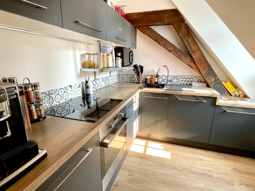 Royale t2 en dernier etage de 56m2 Photo 4 - JLW Immobilier