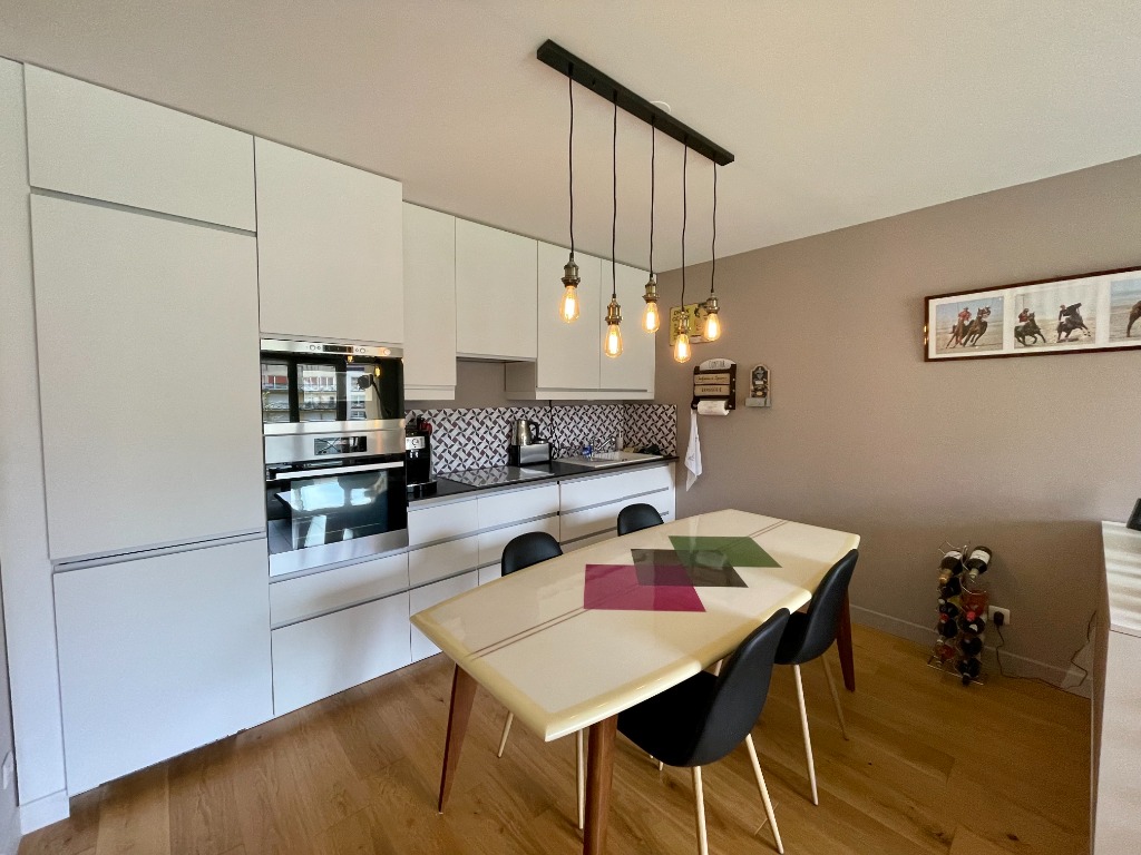 Vieux lille t3 de 72m garage cave balcon Photo 3 - JLW Immobilier