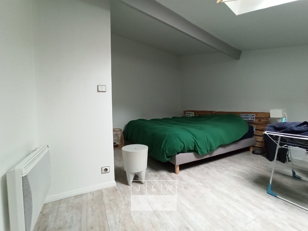 Yiy jm63 pb dispo loc t1b non meuble duplex jardin Photo 4 - JLW Immobilier Yiy jm63 pb dispo loc t1b non meuble duplex jardin Photo 4 - JLW Immobilier