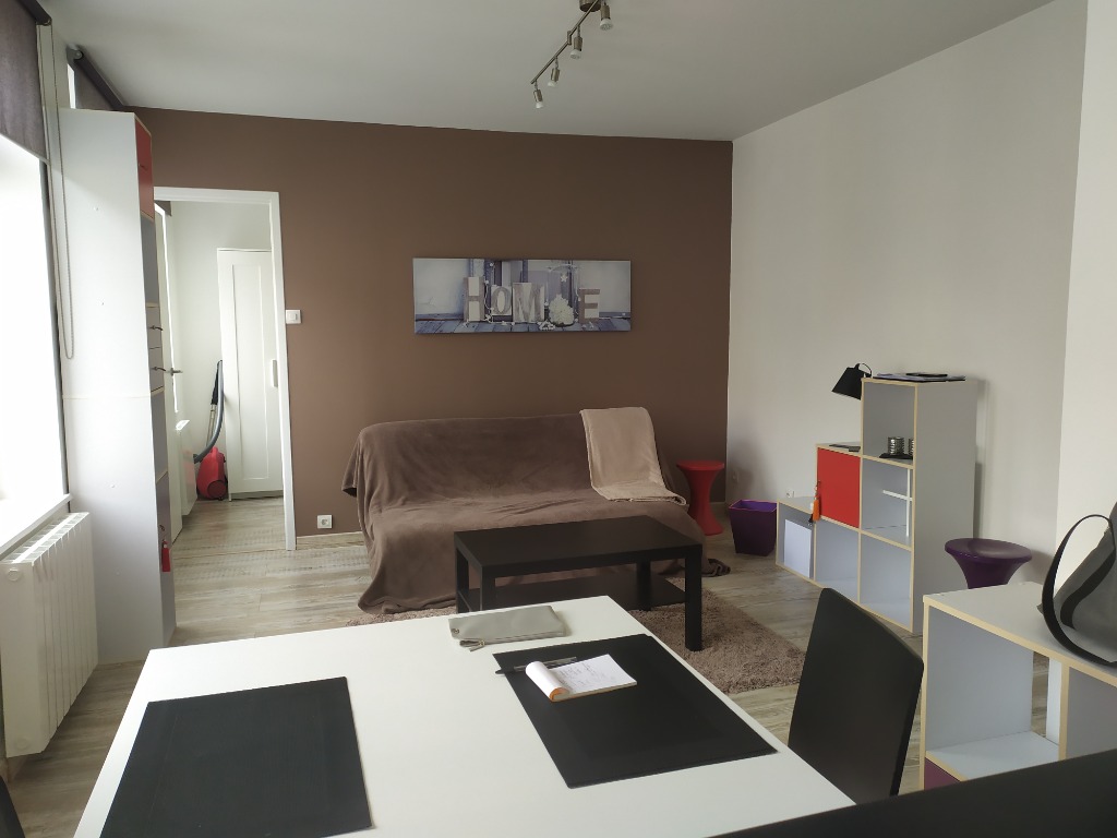 Yzd ll152 gambetta wazemmes type 2 meuble Photo 2 - JLW Immobilier Yzd ll152 gambetta wazemmes type 2 meuble Photo 2 - JLW Immobilier