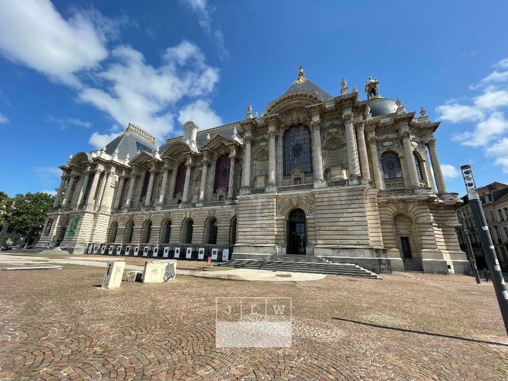 Zak sr123 beau type 2 republique balcon garage ferme Photo 14 - JLW Immobilier Zak sr123 beau type 2 republique balcon garage ferme Photo 14 - JLW Immobilier