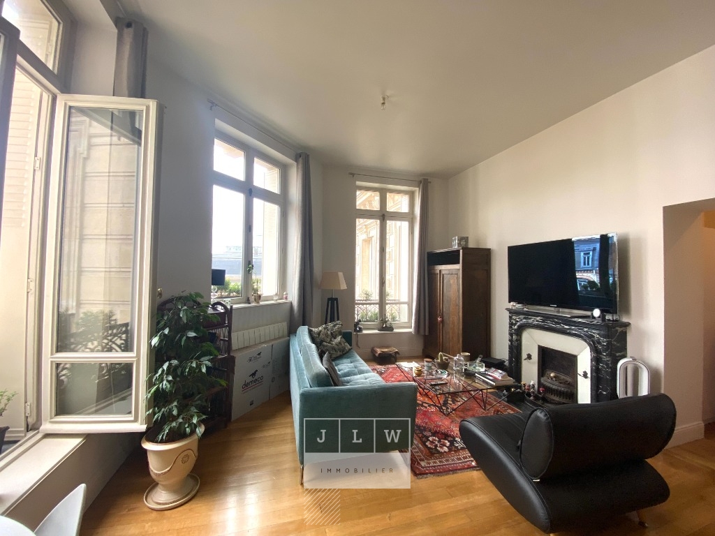 Zau ll152 vieux lille t3 non meuble de 72m Photo 3 - JLW Immobilier