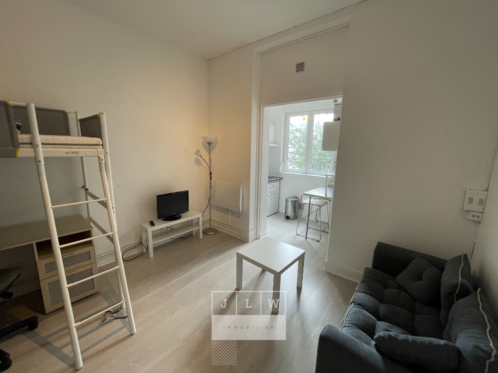 Zbu ll152 lille centre studio meuble rue gambetta Photo 2 - JLW Immobilier Zbu ll152 lille centre studio meuble rue gambetta Photo 2 - JLW Immobilier