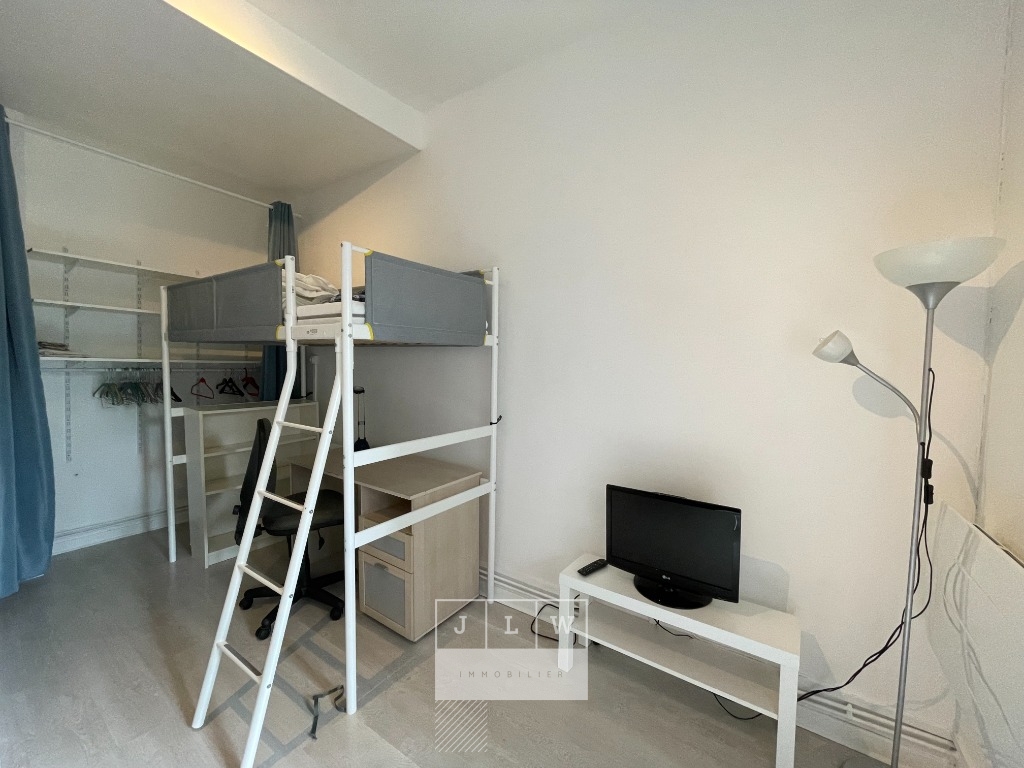 Zbu ll152 lille centre studio meuble rue gambetta Photo 8 - JLW Immobilier Zbu ll152 lille centre studio meuble rue gambetta Photo 8 - JLW Immobilier