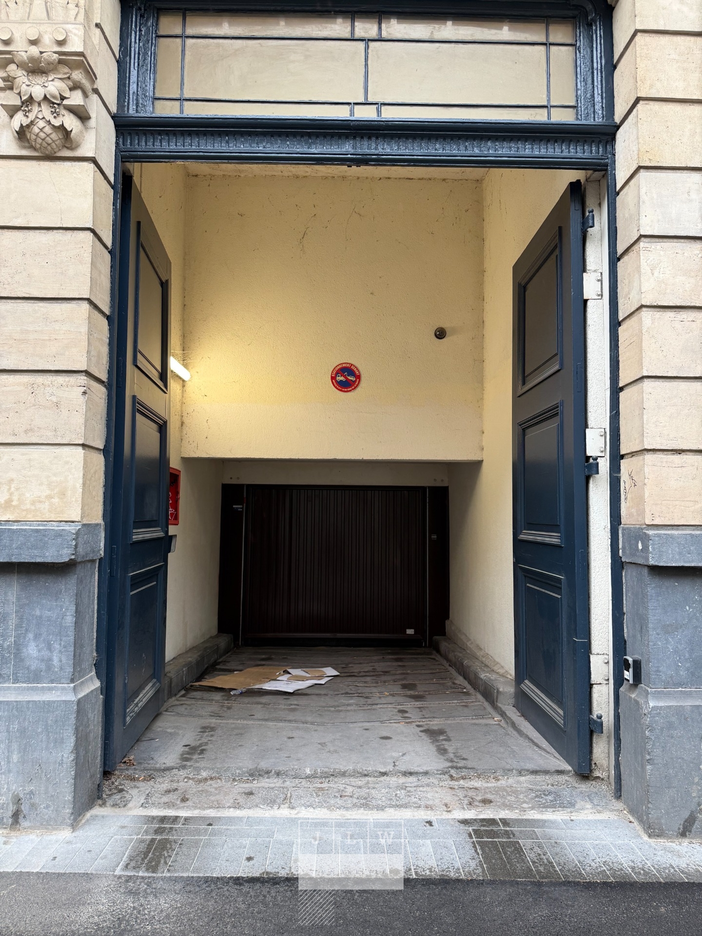 Zcb pkg place de parking rue inkermann Photo 3 - JLW Immobilier