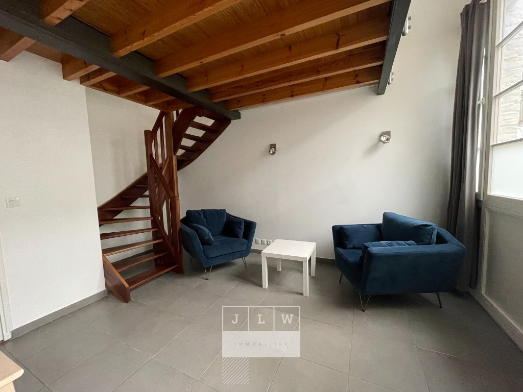 Zfq ll152 vieux lille t1bis mezzanine Photo 3 - JLW Immobilier