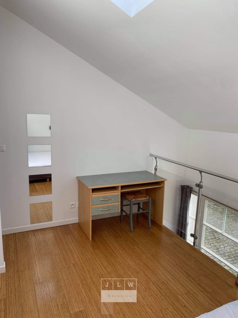Zfq ll152 vieux lille t1bis mezzanine Photo 9 - JLW Immobilier