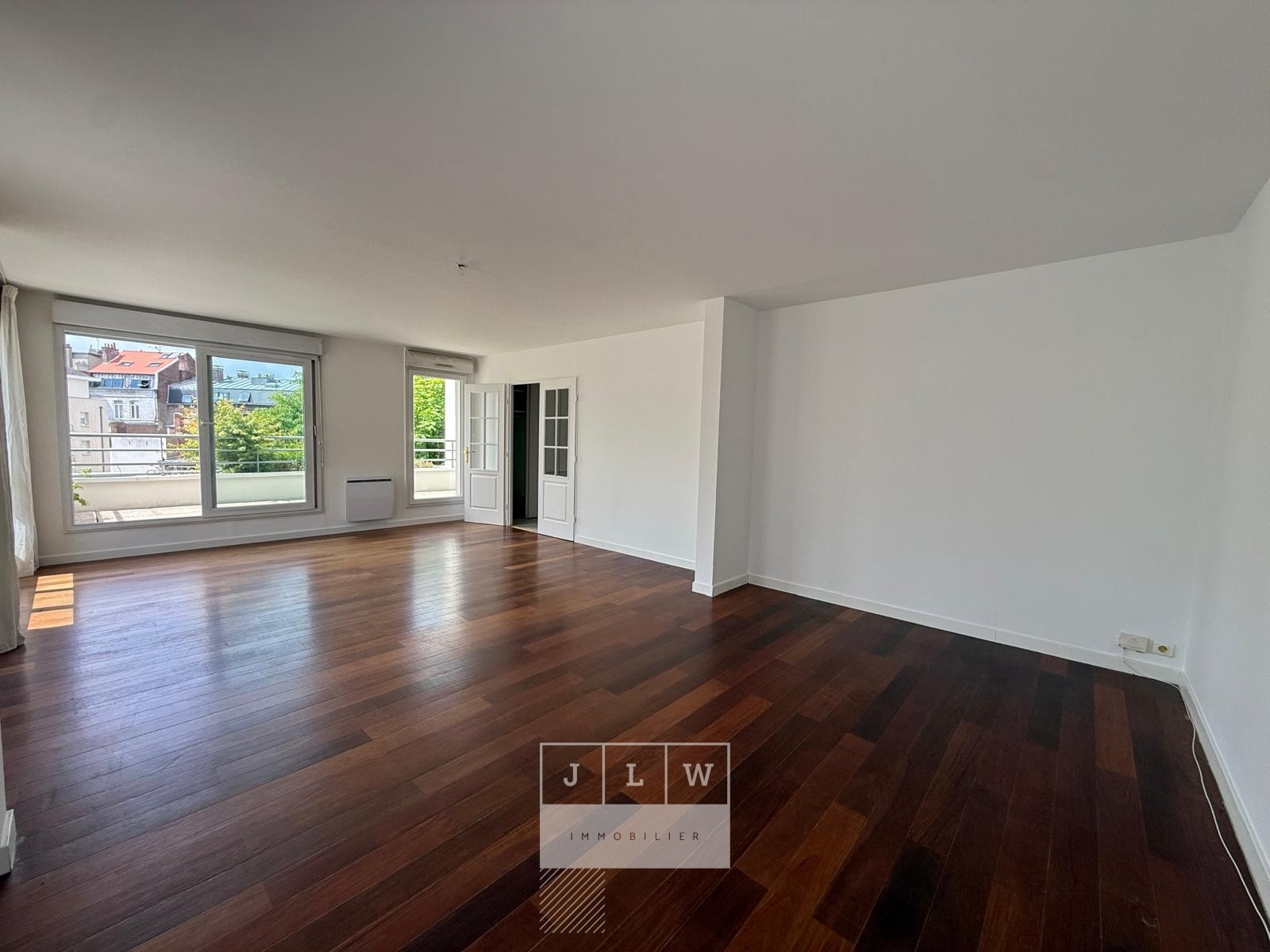Zlw ll152 republique duplex 2 chambres terrasse parking Photo 2 - JLW Immobilier Zlw ll152 republique duplex 2 chambres terrasse parking Photo 2 - JLW Immobilier