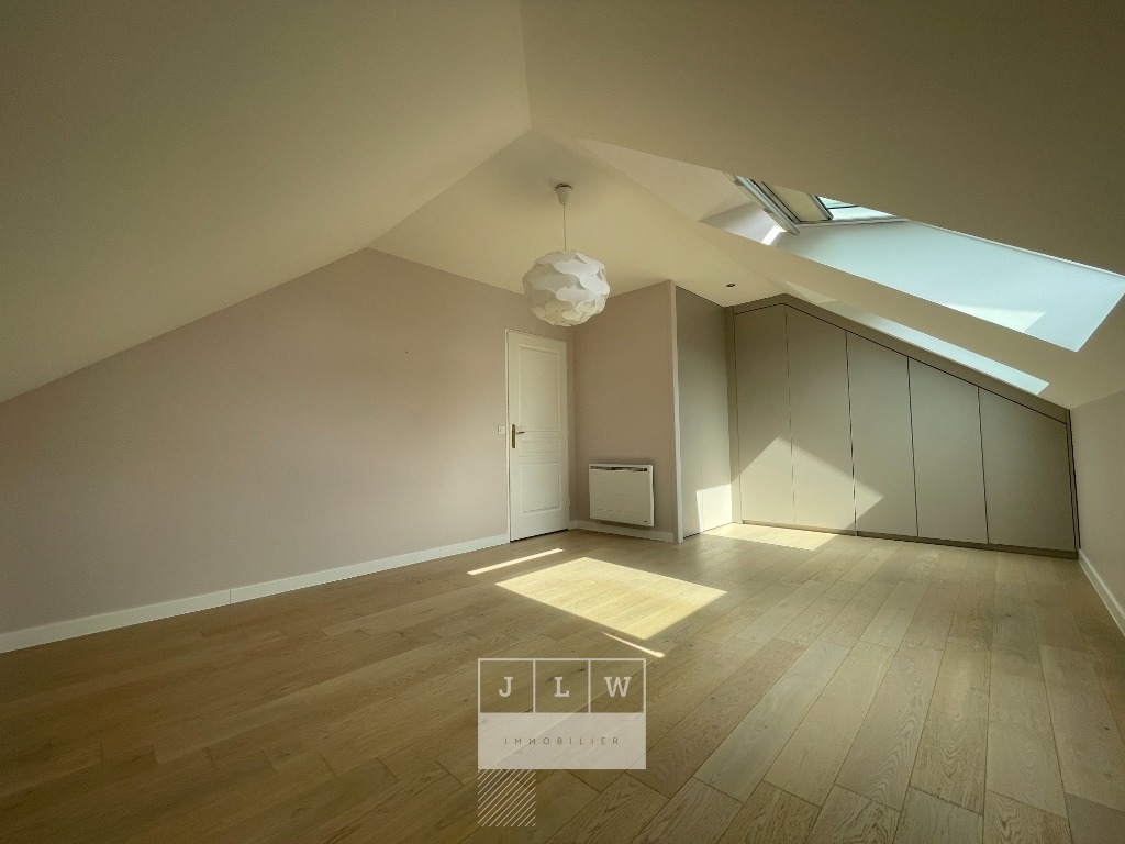 Zlw ll152 lille republique rare la location Photo 8 - JLW Immobilier Zlw ll152 lille republique rare la location Photo 8 - JLW Immobilier