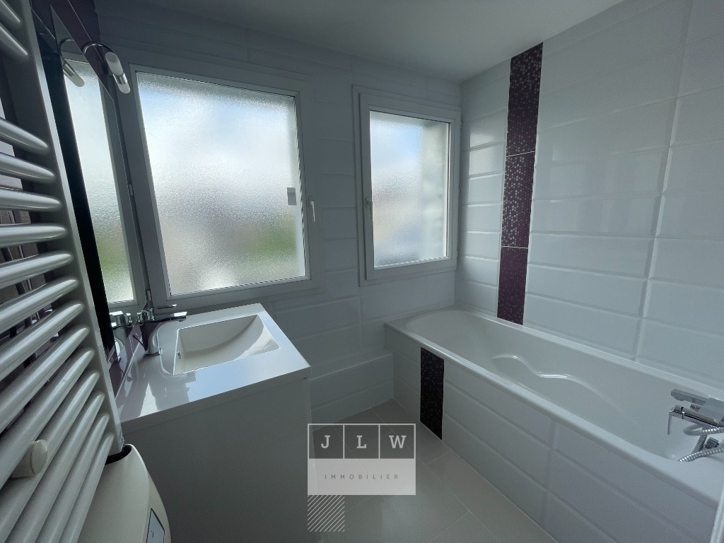 Zlw ll152 lille republique rare la location Photo 11 - JLW Immobilier Zlw ll152 lille republique rare la location Photo 11 - JLW Immobilier