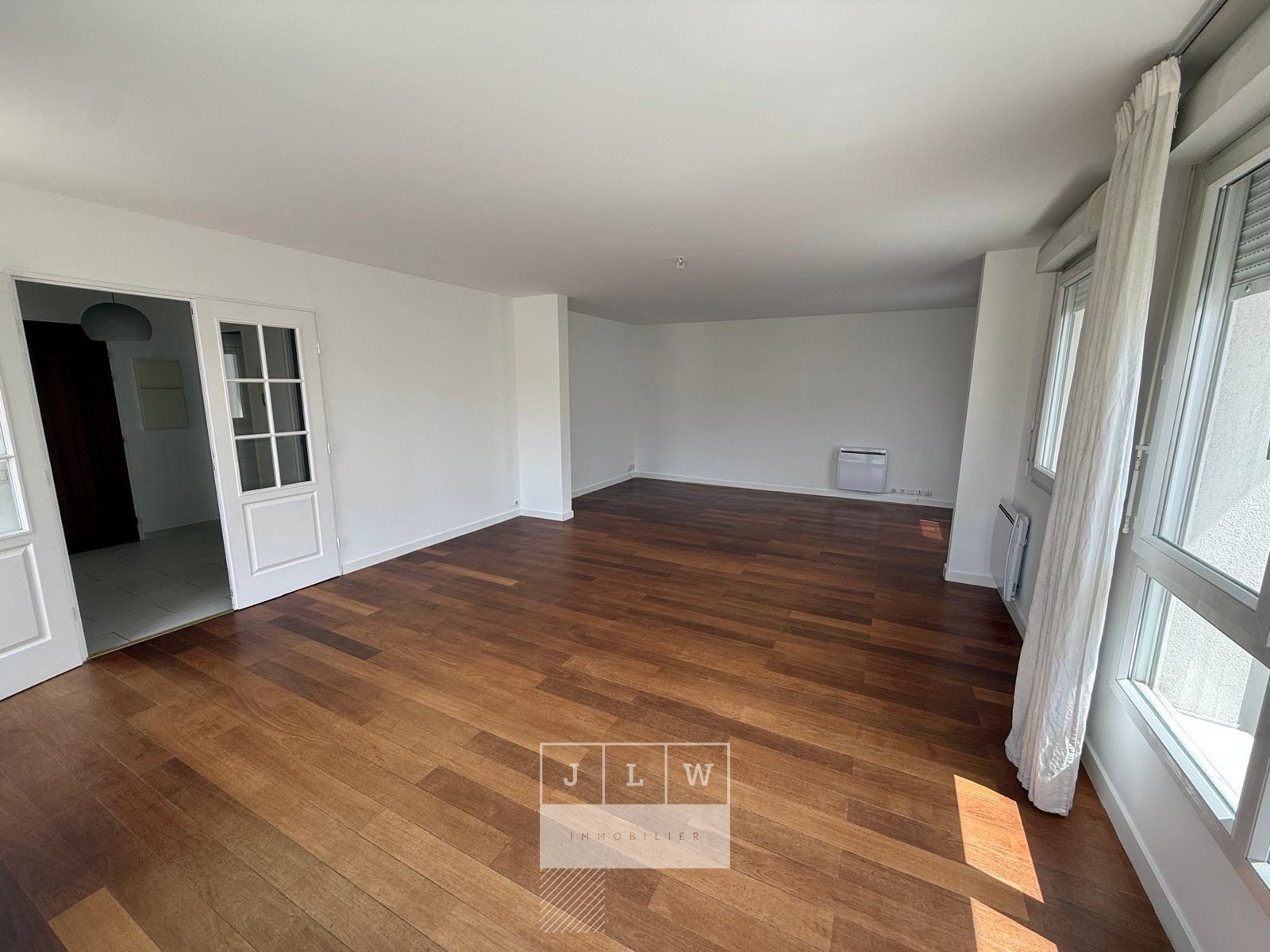 Zlw ll152 republique duplex 2 chambres terrasse parking Photo 11 - JLW Immobilier Zlw ll152 republique duplex 2 chambres terrasse parking Photo 11 - JLW Immobilier