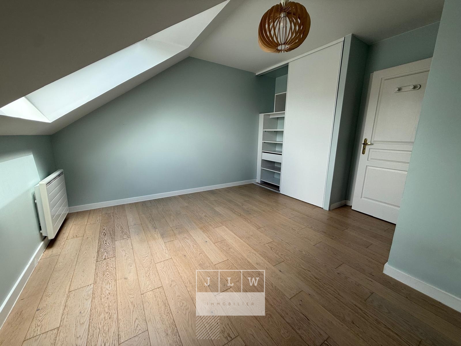Zlw ll152 republique duplex 2 chambres terrasse parking Photo 12 - JLW Immobilier Zlw ll152 republique duplex 2 chambres terrasse parking Photo 12 - JLW Immobilier