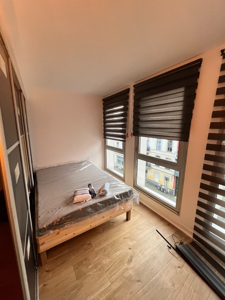 Zvi nb343 lille studio meuble de 2708m avec parking Photo 3 - JLW Immobilier