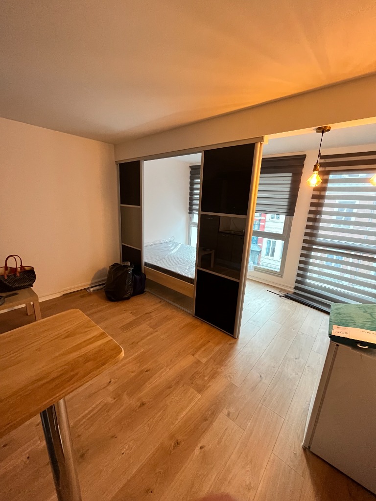 Zvi nb343 lille studio meuble de 2708m avec parking Photo 4 - JLW Immobilier