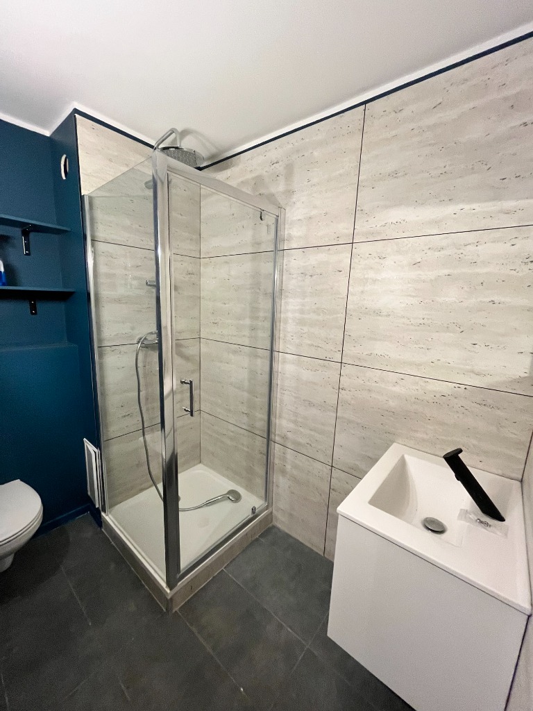 Zvi nb343 lille studio meuble de 2708m avec parking Photo 5 - JLW Immobilier