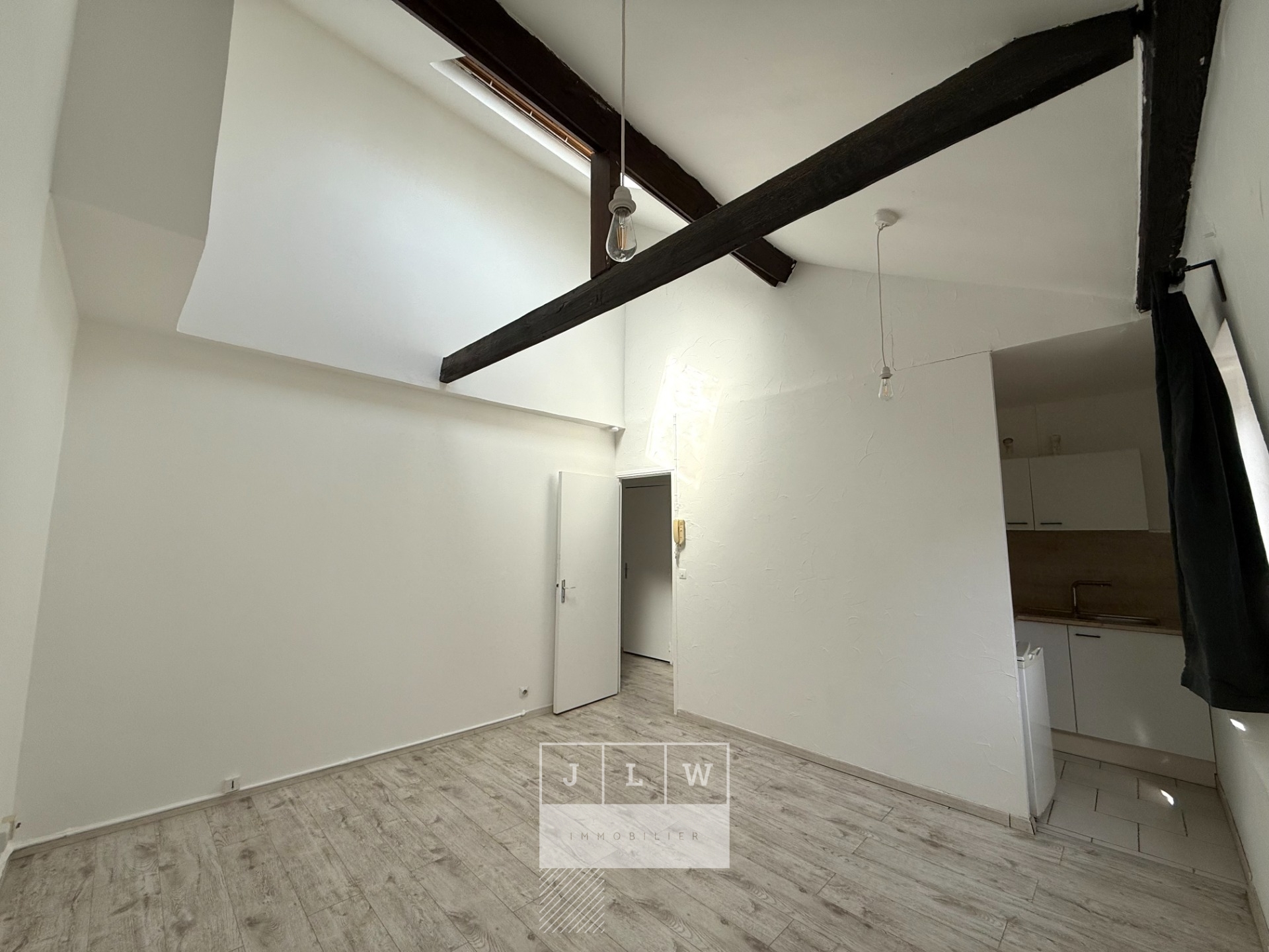 Zvu sr123 lille wazemmes t2 non meuble Photo 1 - JLW Immobilier