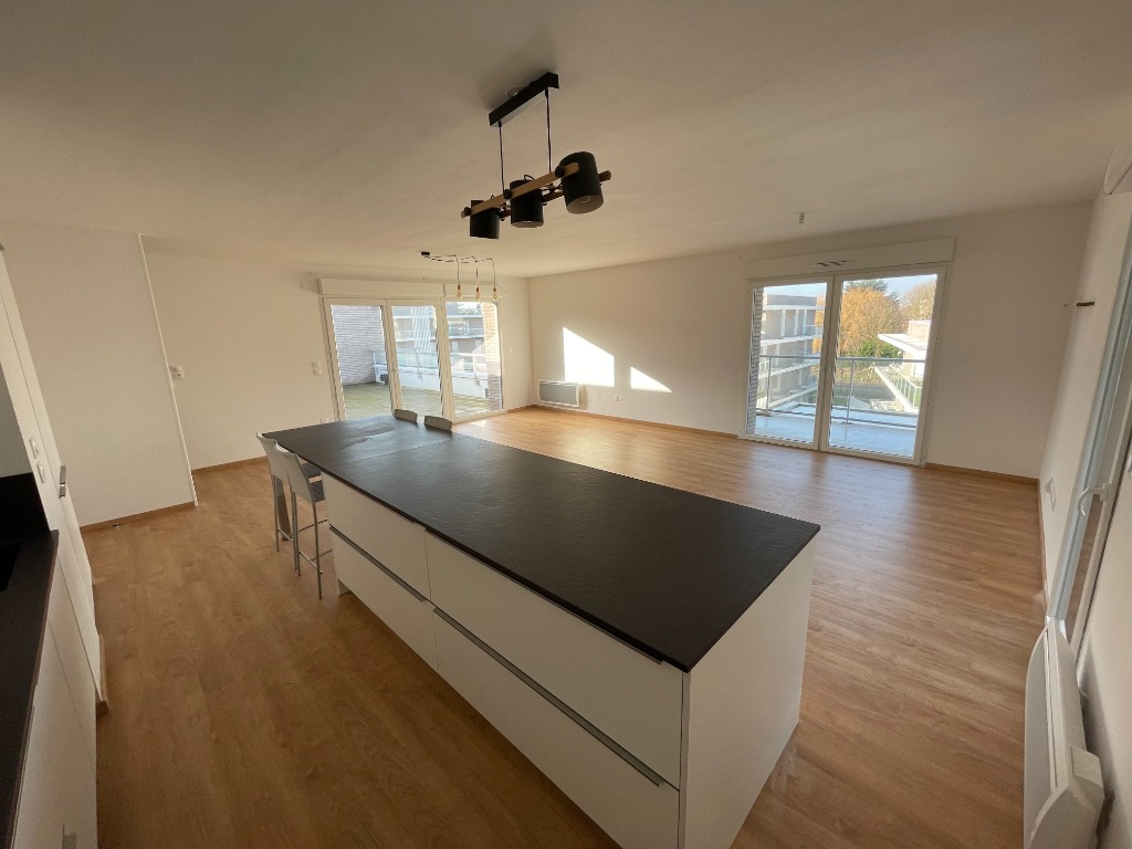 Superbe type 5 domaine de montalembert villeneuve d ascq Photo 1 - JLW Immobilier